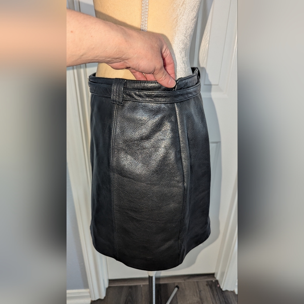 Black Leather Skirt size 12 - Picture 3 of 9